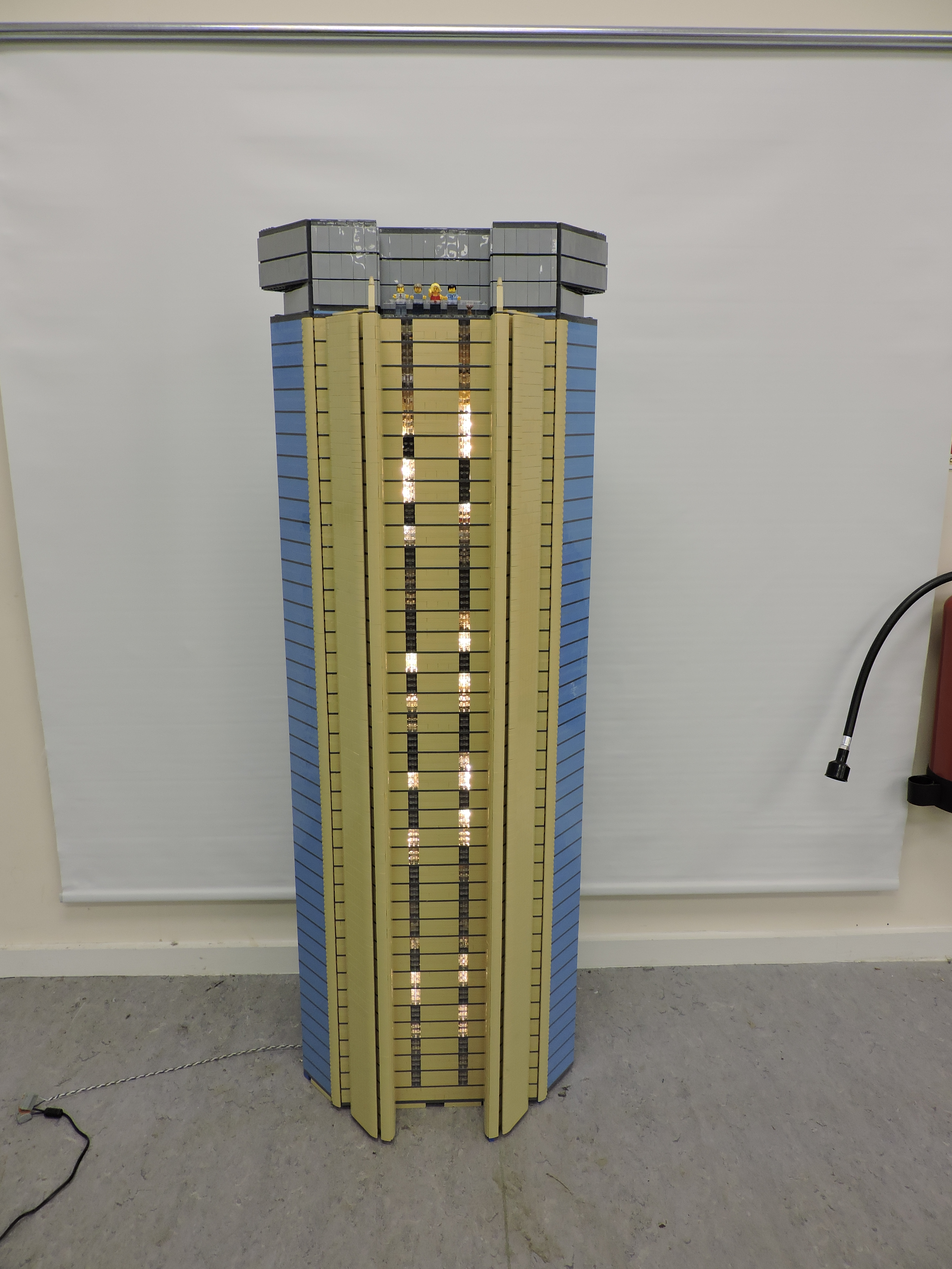 LEGO 10 Holloway Circus 2018